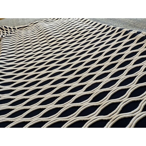 Michael Kors S Black & White Textured Knit Off-Shoulder Midi Dress With Back Zip - Picture 5 of 8